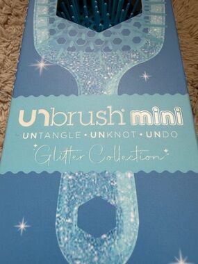 unbrush mini Glitter Detangling Brush *NEW*